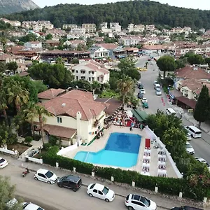 Hotel Unlu **